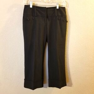 Charlotte Russe Juniors Black Capri Pants Cuffs Decorative Buttons Size 3